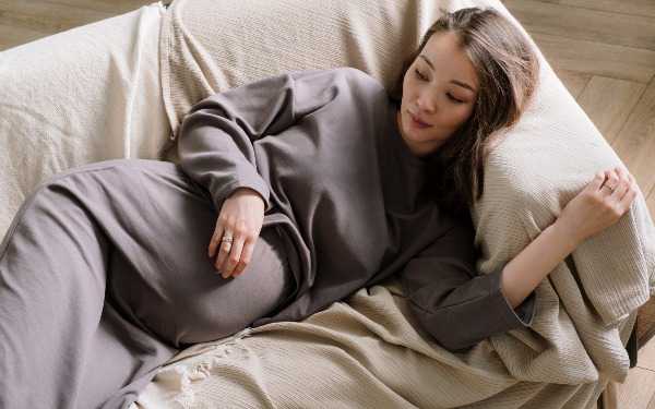 上海代孕价格表明细 上海第三代试管婴儿价格 ‘6一7周孕囊长和宽相差13mm是怀